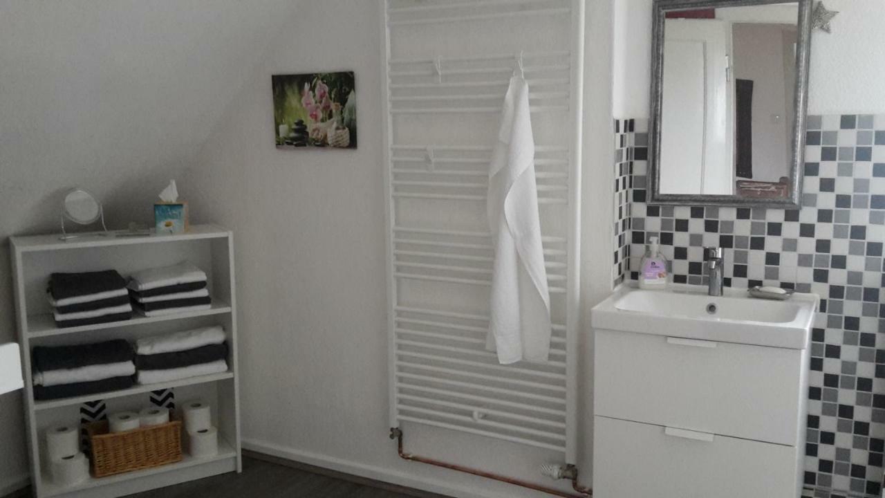Haus Zwanzig Villa Weisel Exteriör bild